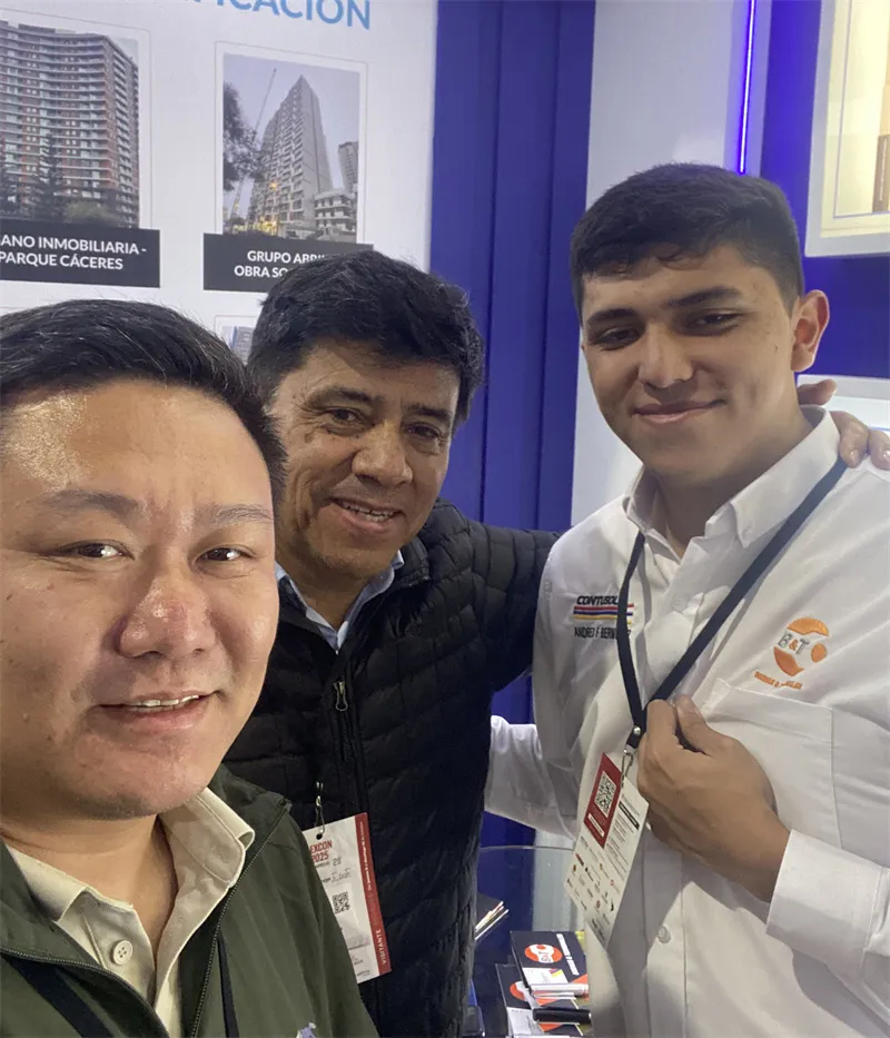 honghu business visiting