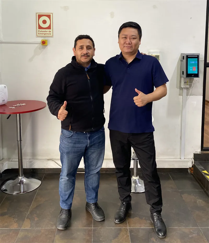 honghu business visiting